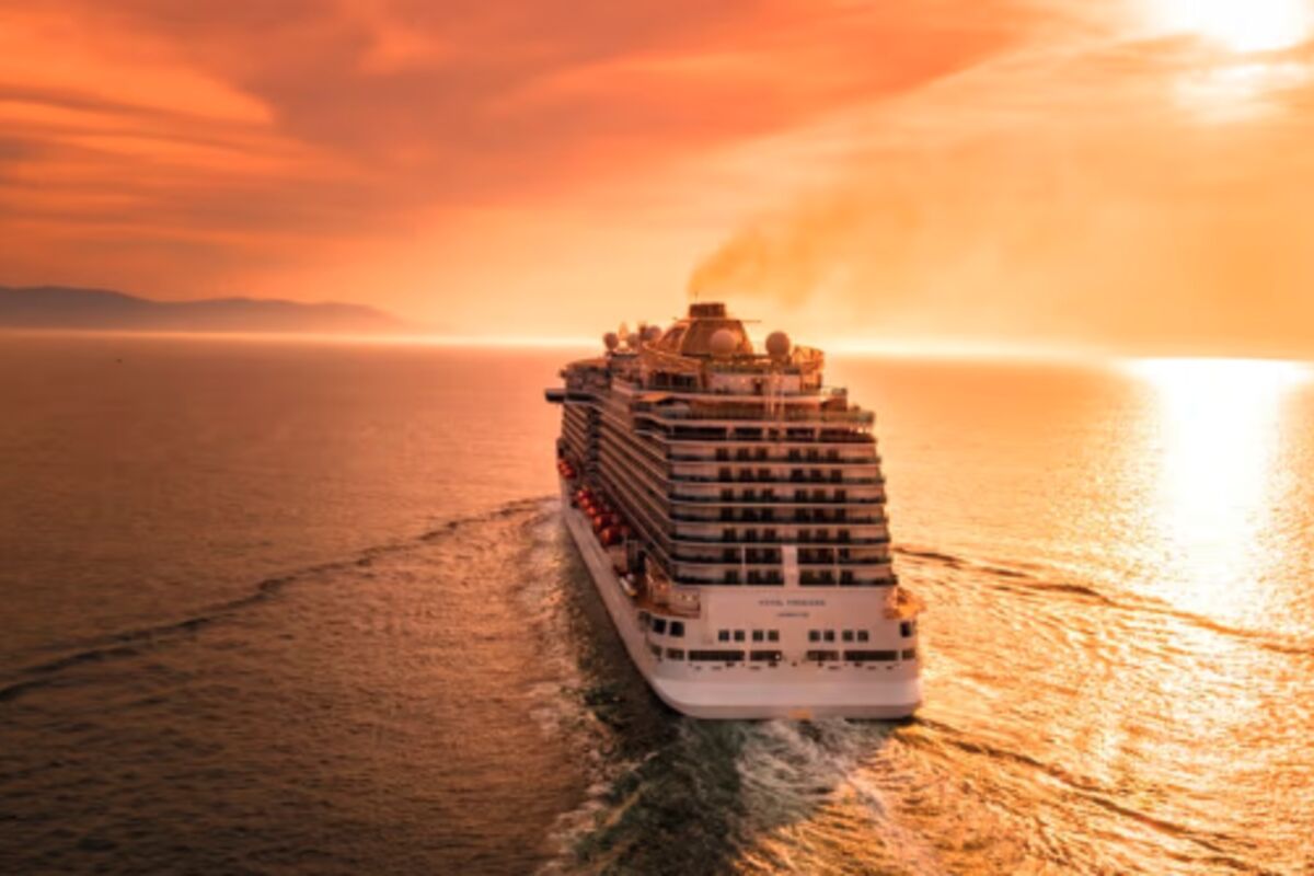 Discover the Perfect 4-Night Cruise Adventure from Sydney to the Whitsundays